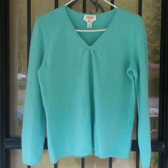 Talbots Tiffany blue cashmere sweater - Picture 1 of 3